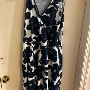 Elegant Navy and White Floral Dress